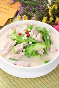 香芋煮丝瓜