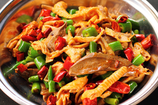 干锅鸡杂