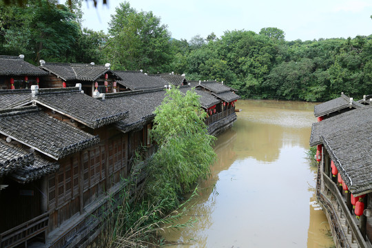 宝华山的千华古村