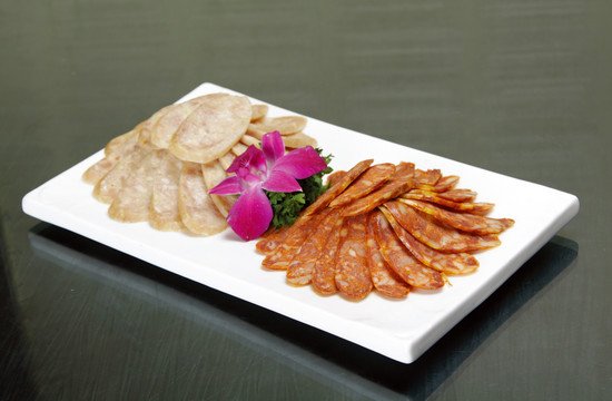 肉肠拼腊肠