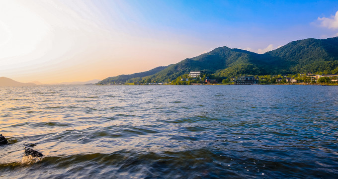 宁波东钱湖湿地风光