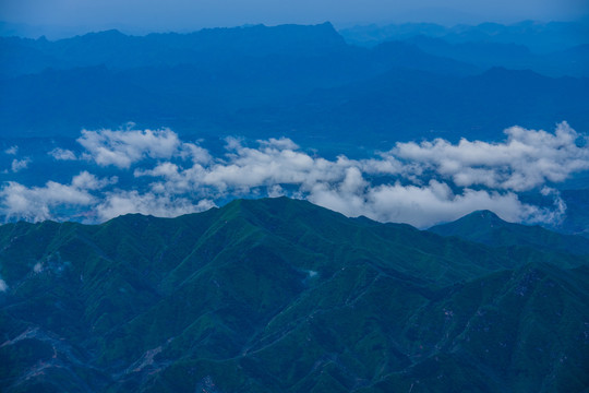 白石山风光