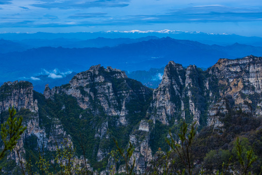 白石山风光