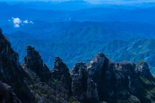 白石山风光