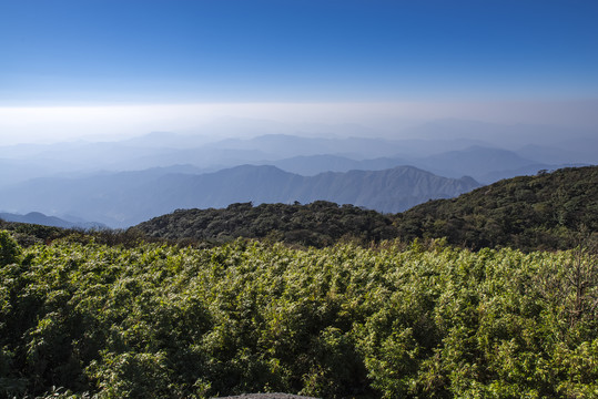远山山脉
