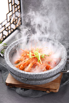 石锅干蒸虾