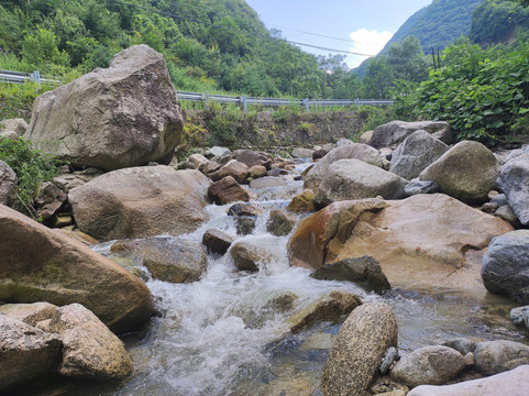 溪流