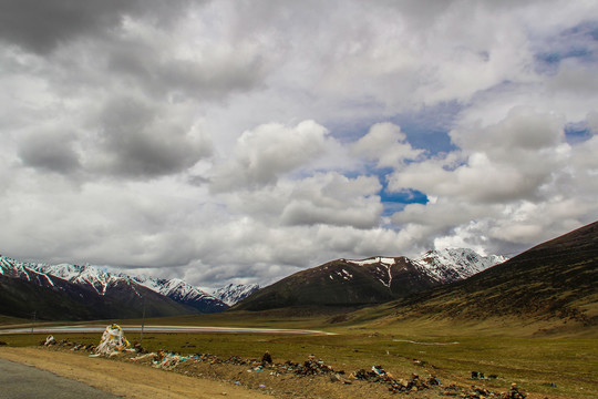 西藏安久拉山