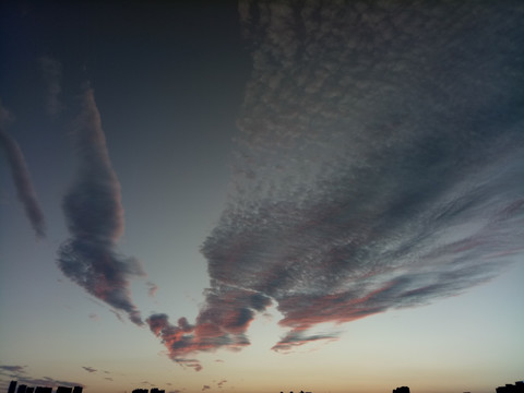 夕阳下云彩