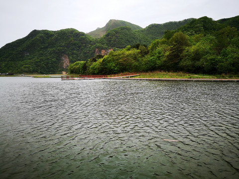 高山湖泊