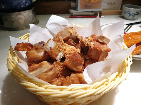 蒜香排骨