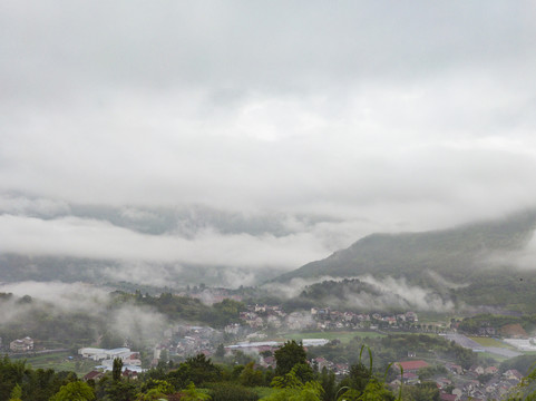 晨雾中的桐庐山村14