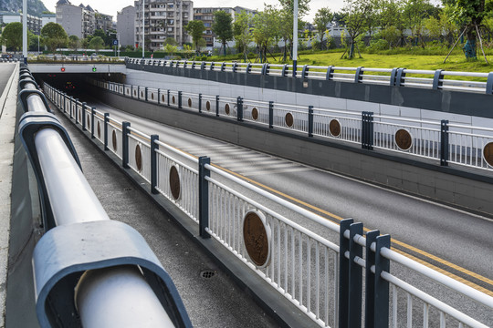 城市下穿隧道