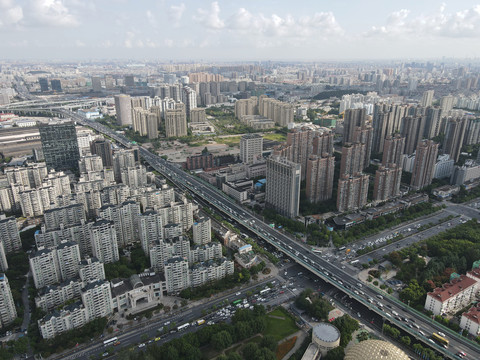 上海马戏城附近南北高架路高空俯