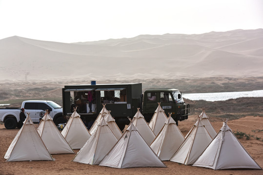 沙漠户外印第安帐篷