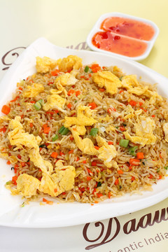 鸡蛋炒饭