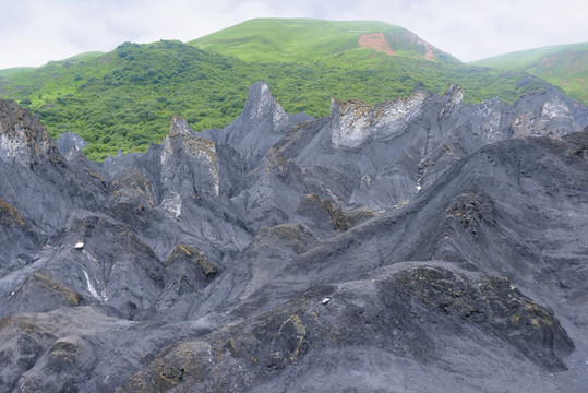 川西八美墨石公园糜棱岩石林