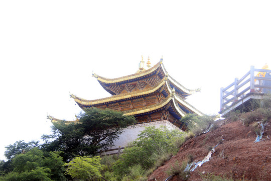 青海海南坎布拉丹霞阿琼南宗寺