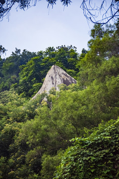 云洞岩