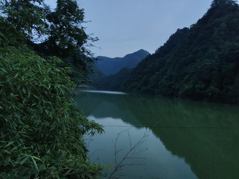 青山绿水