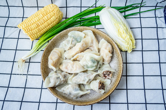 手工水饺