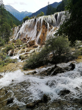 高山飞瀑