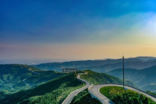 太原天龙山网红桥