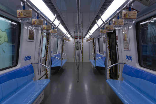 地铁车厢