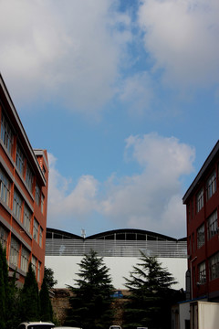 工厂的天空