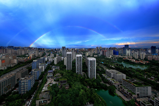 重庆两江新区的彩虹