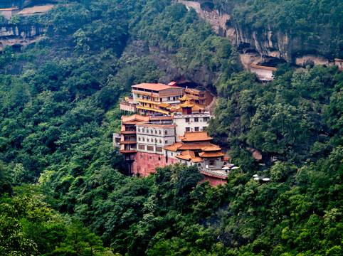 都峤山庆寿岩