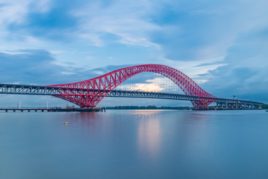 南沙明珠湾大桥全貌