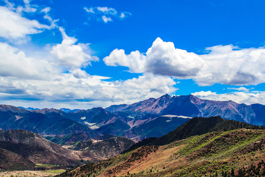 西藏拉乌山