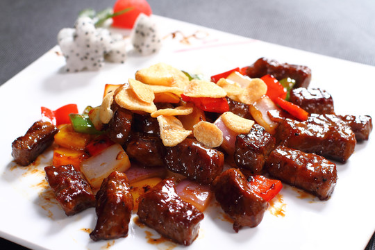 炒牛肉粒