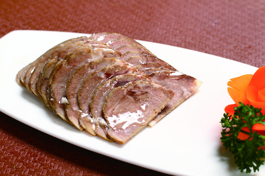 卤牛肉