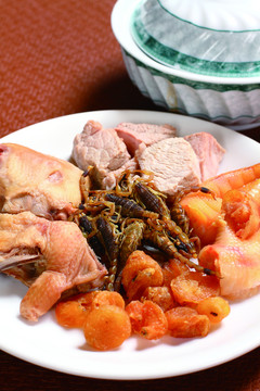 蟹子瘦肉土鸡汤