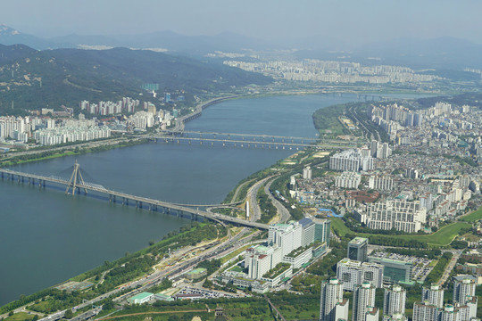 鸟瞰韩国首尔汉江奥林匹克大桥
