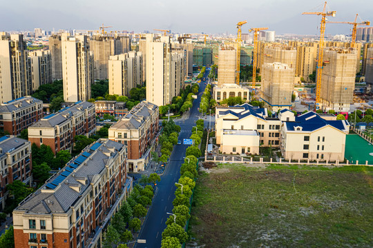 小区内景