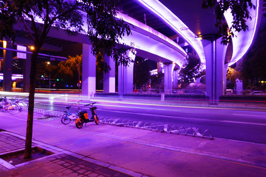 城市高架桥夜景灯光亮化