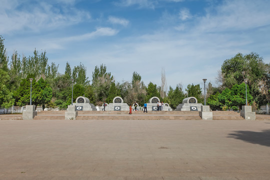 伊宁三区烈士陵园