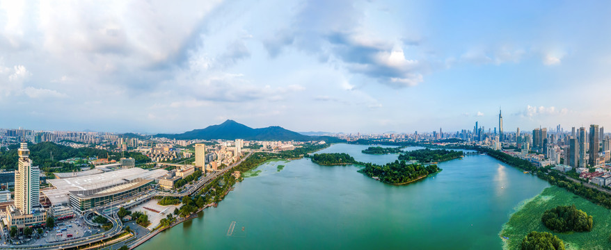 航拍南京玄武湖公园全景