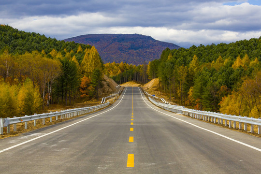 旅游公路