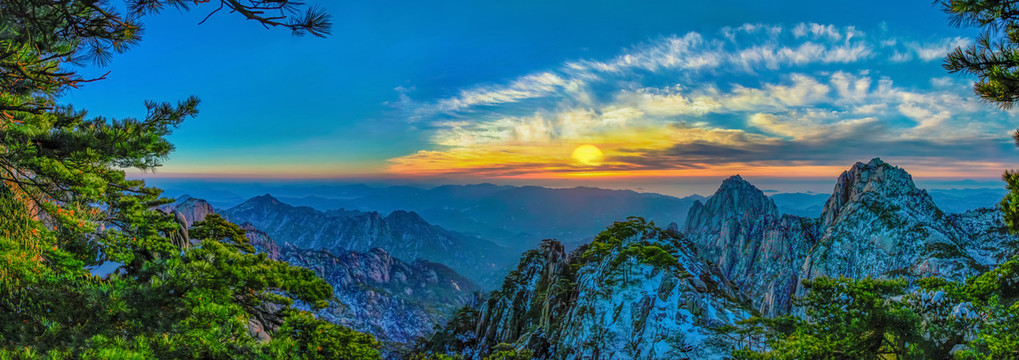 黄山光明顶日出