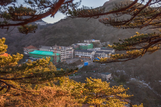 黄山北海宾馆远眺