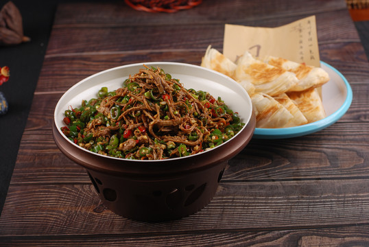 辣椒小炒肉