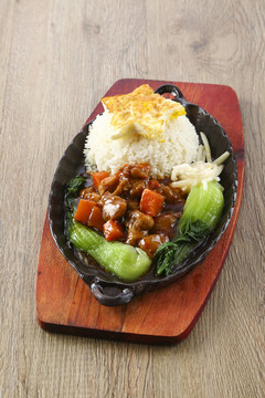 宫保鸡丁饭