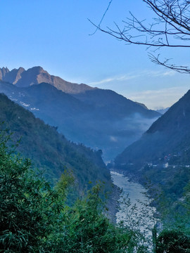 大山江水原野自然风光