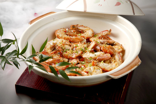砂锅焗泰虾