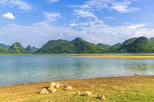 广西喀斯特山水风光
