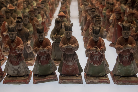 中国陕西历史博物馆彩绘仪仗俑群
